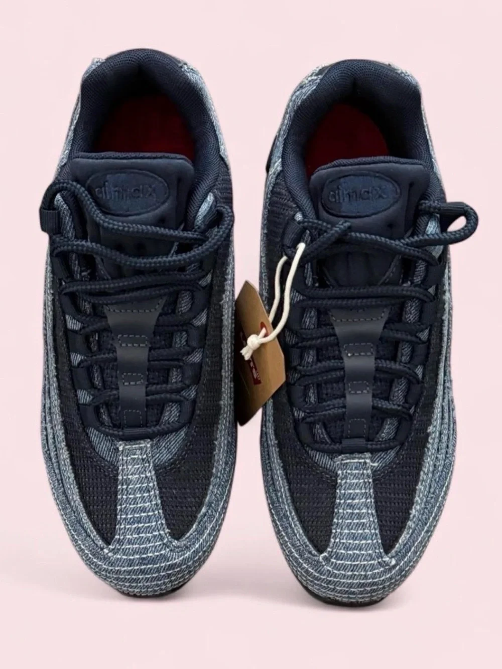 Levi’s x Nike Air Max 95 OG ‘Obsidian’